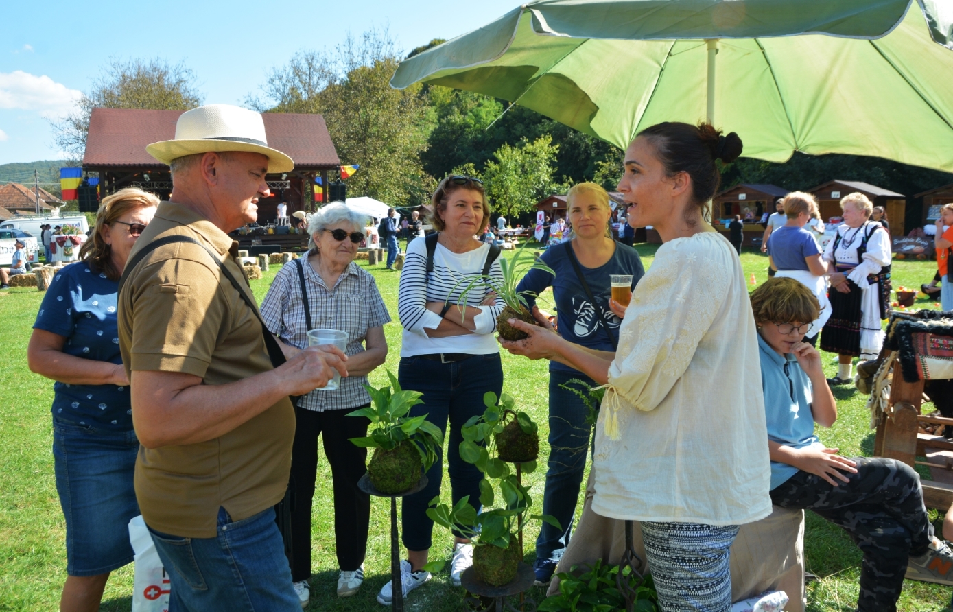 Sorina Iagăr florist, Beiuş (20)