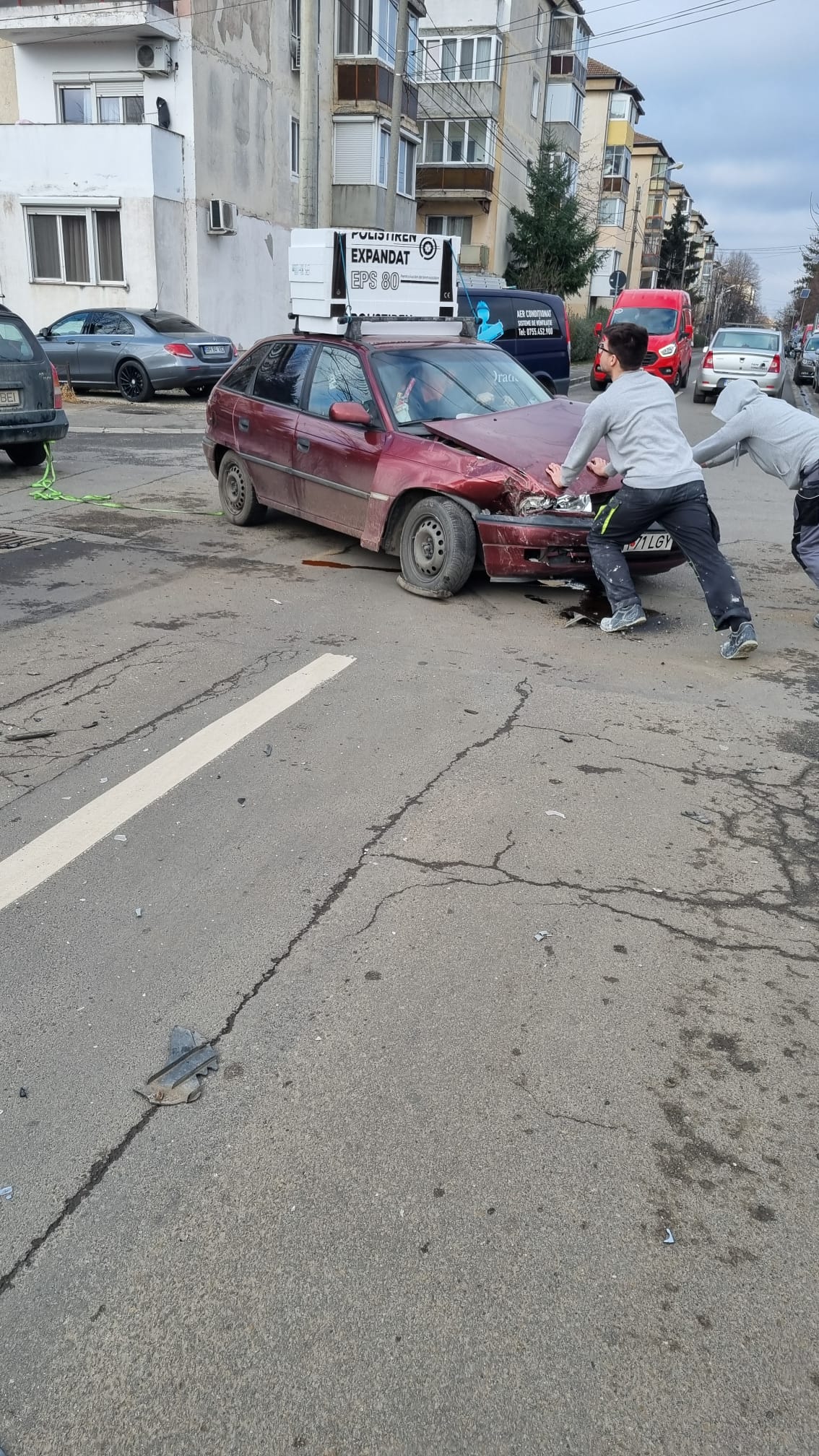 FOTO: Accident strada Zimbrului 21.02.2024
