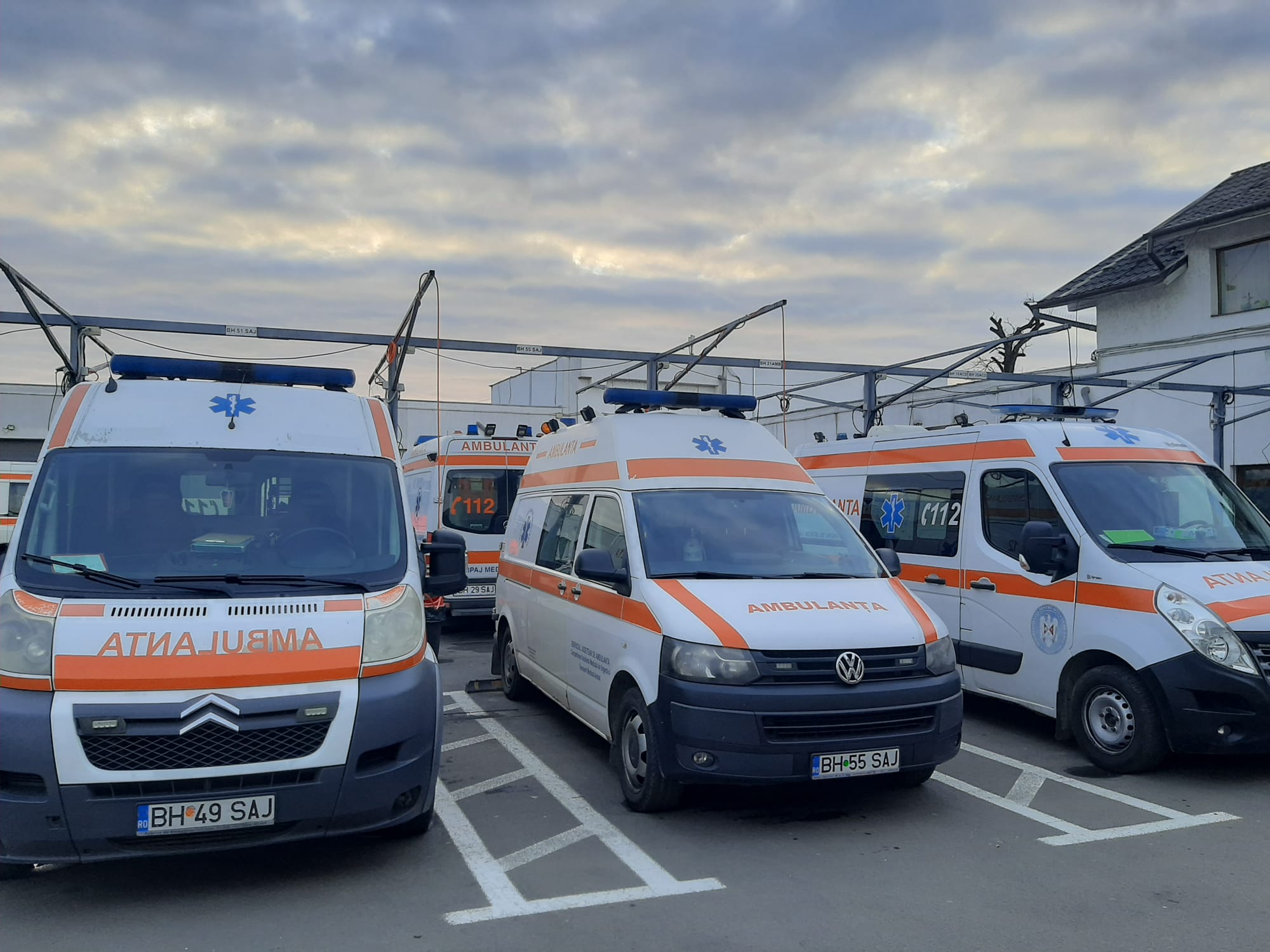 ambulanta vechi oradea masini salvare (2)