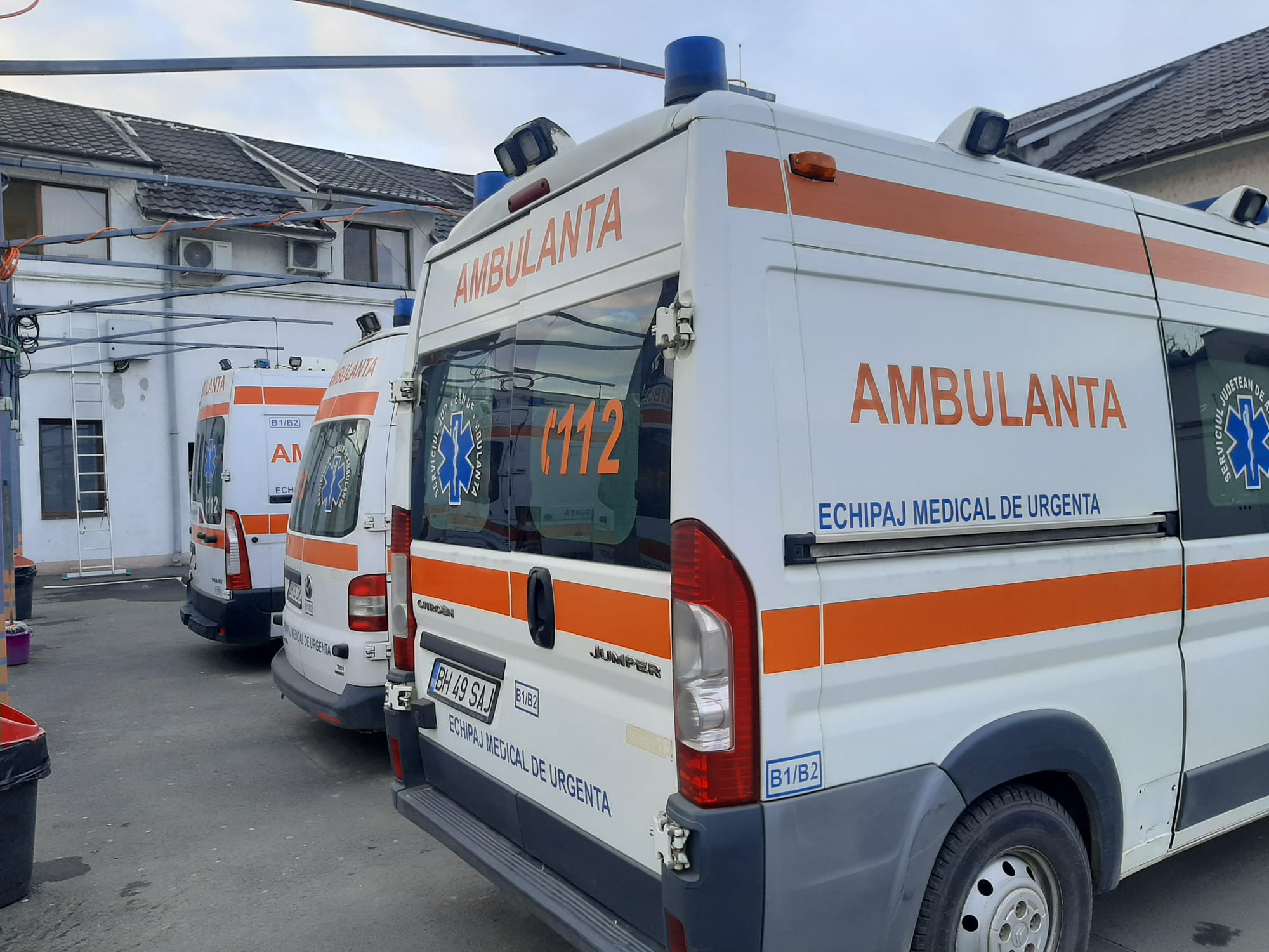 ambulanta vechi oradea masini salvare (4)