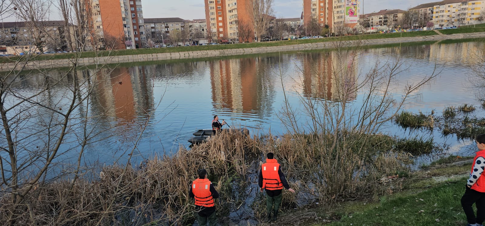 FOTO: Lebădă salvată de pompieri 05.03.2024