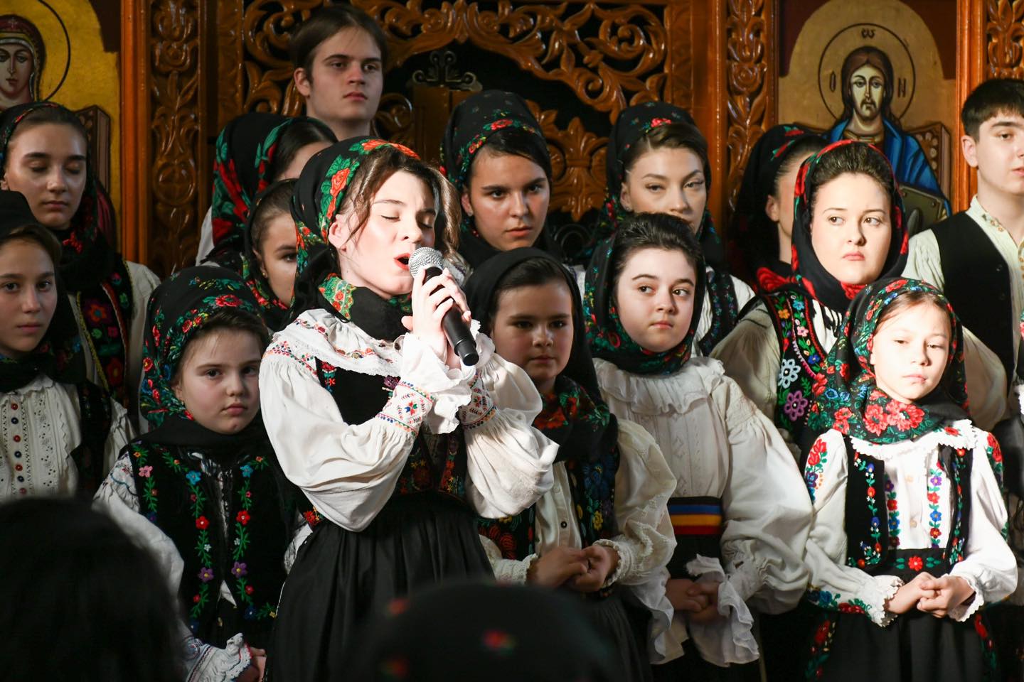 concert-Dobricionești