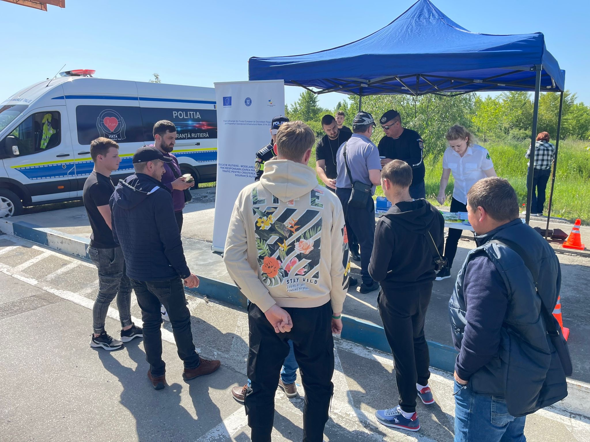 da1857ba-b6af-46f3-abe1-7c695ede6edf