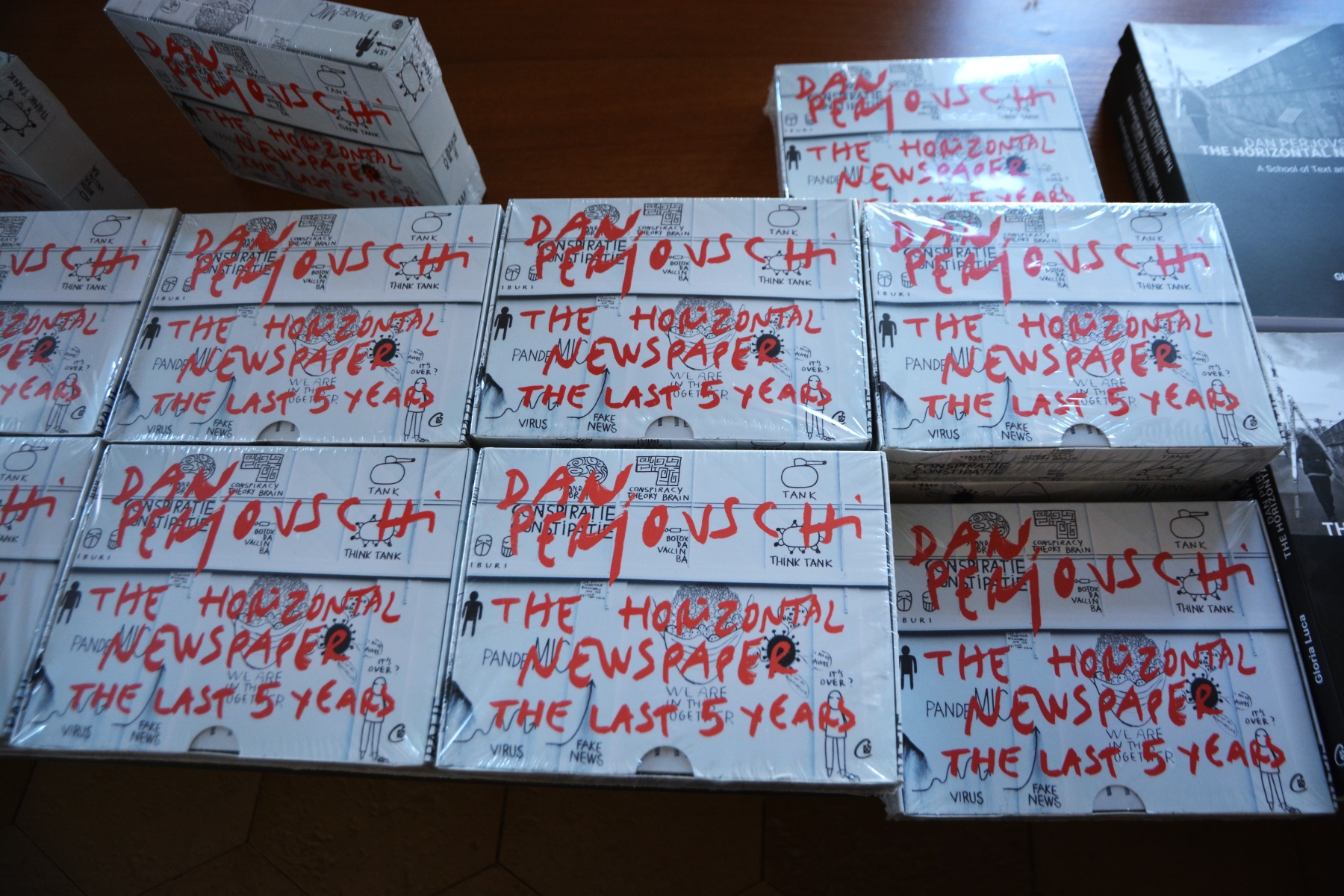 Artist Talk cu Dan Perjovschi la Oradea