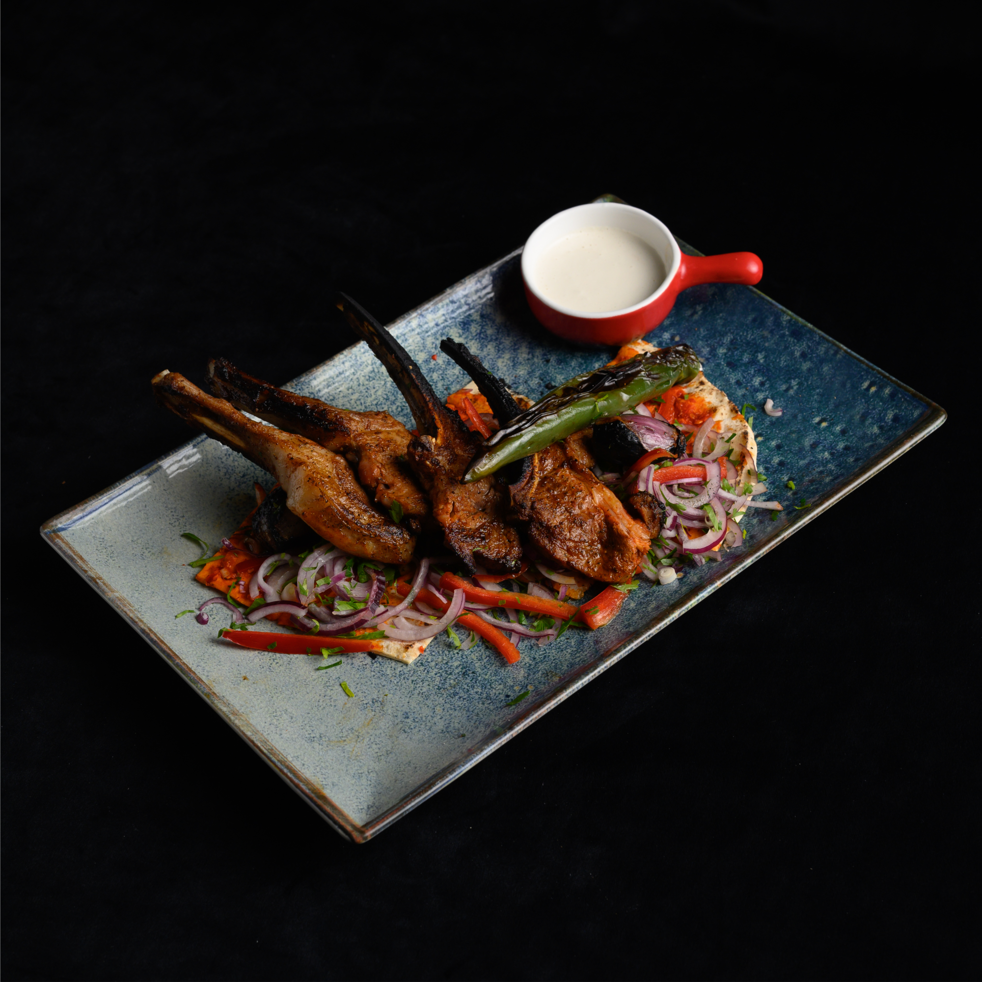 KASTALETA - Cotlete de miel, legume de sezon, cartofi prajiti