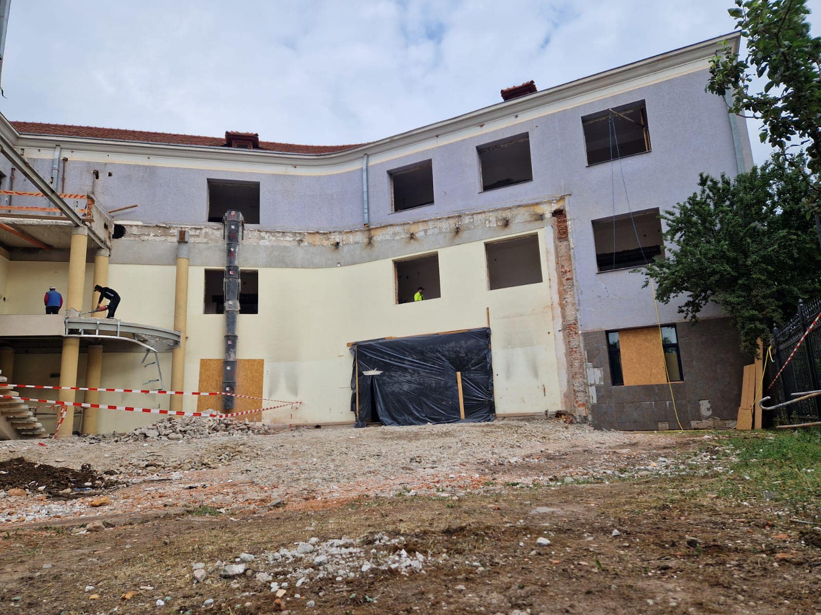 444944800_987687596049281_8906785927675400719_n