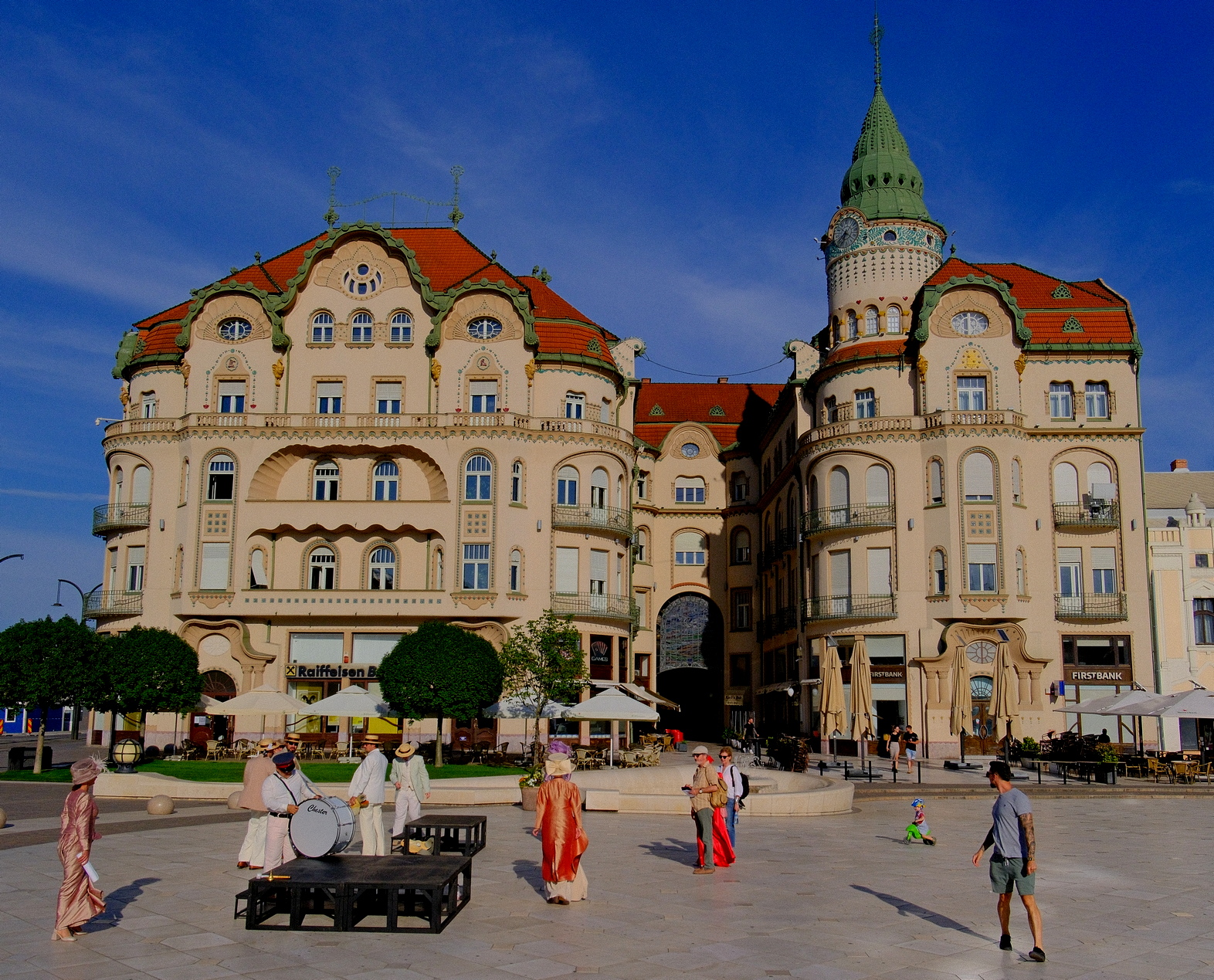 Premieră teatru Eu pentru cine votez (6)