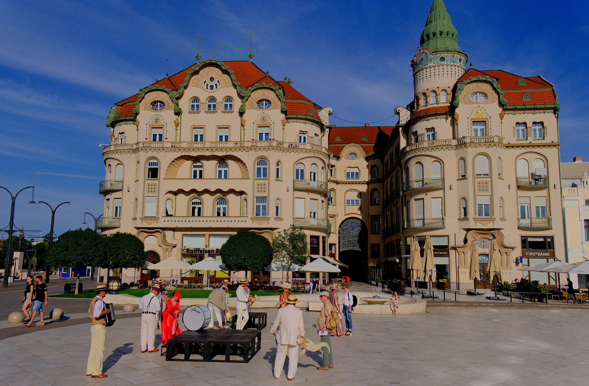 Premieră teatru Eu pentru cine votez (9)