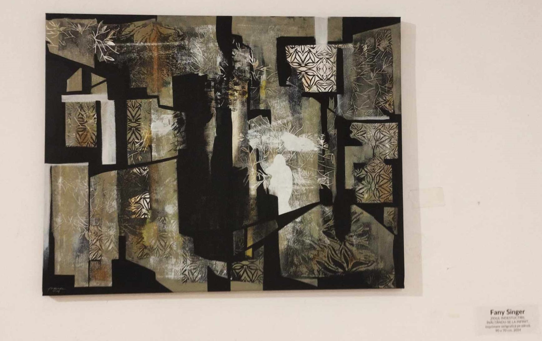 Fany Singer, ZIDUL INDESTUCTIBIL ÎNĂLȚÂNDU-SE LA INFINIT