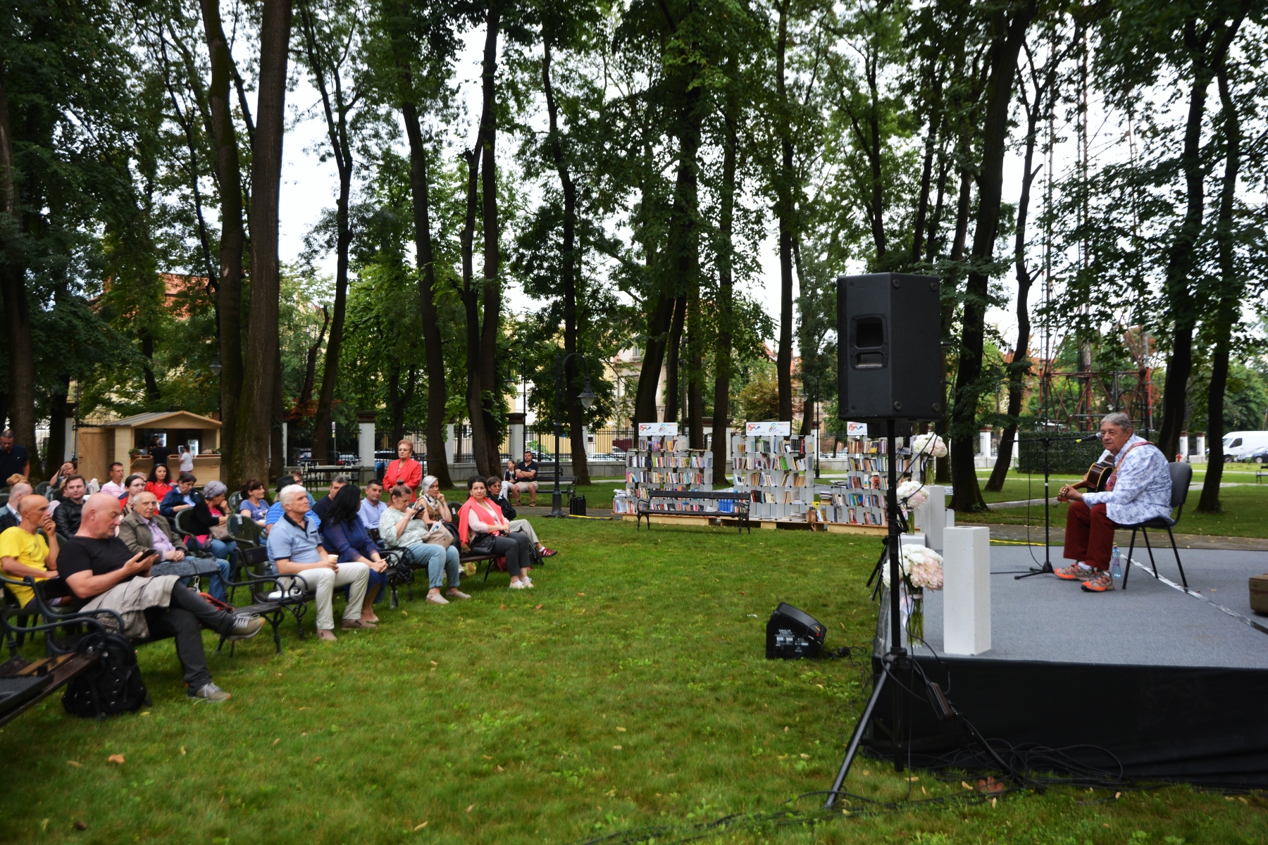 Mircea Vintilă la Tipografia de Idei, Parcul Muzeului Ţării Crişurilor (3)