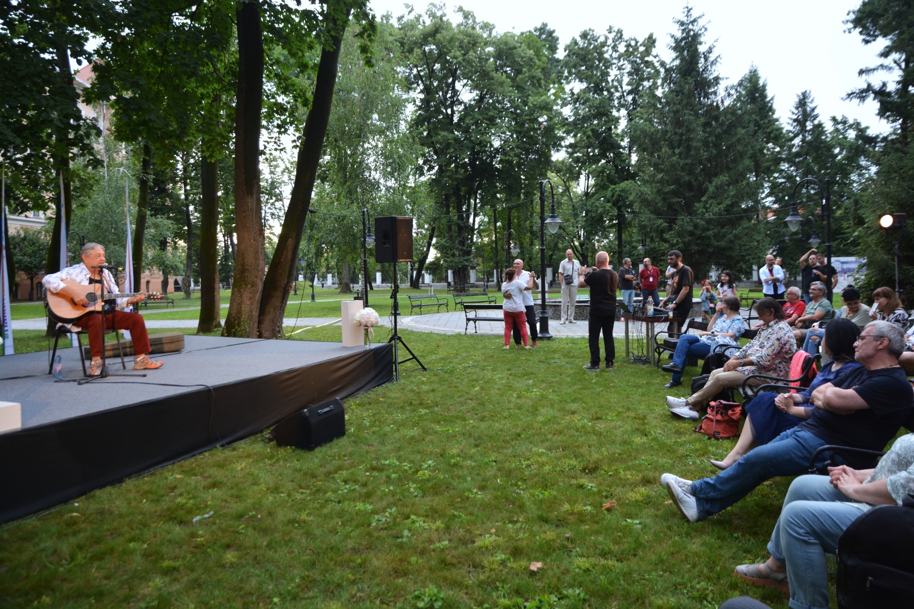 Mircea Vintilă la Tipografia de Idei, Parcul Muzeului Ţării Crişurilor (32)