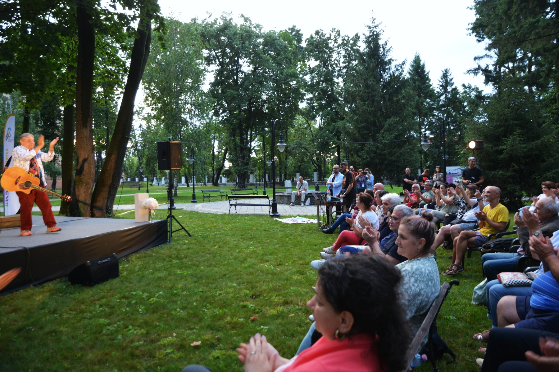 Mircea Vintilă la Tipografia de Idei, Parcul Muzeului Ţării Crişurilor (40)
