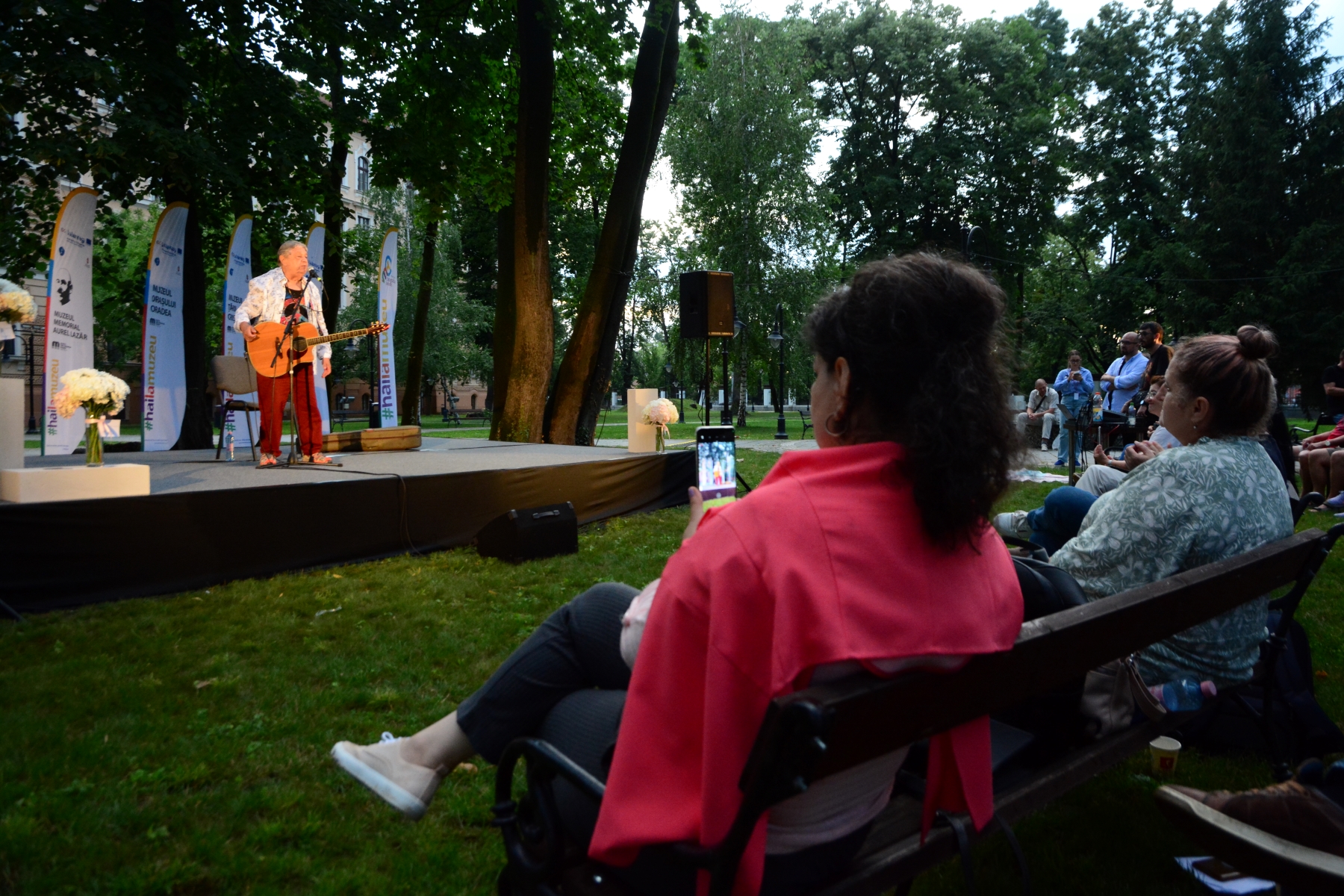 Mircea Vintilă la Tipografia de Idei, Parcul Muzeului Ţării Crişurilor (46)