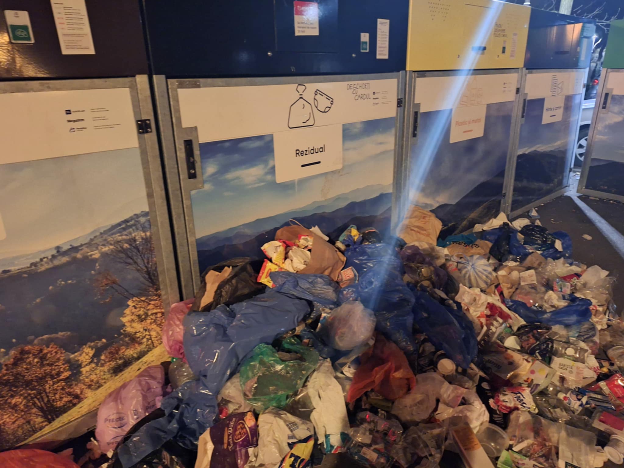 501d23ce-df17-4b6f-8060-8c26ec1a78c1