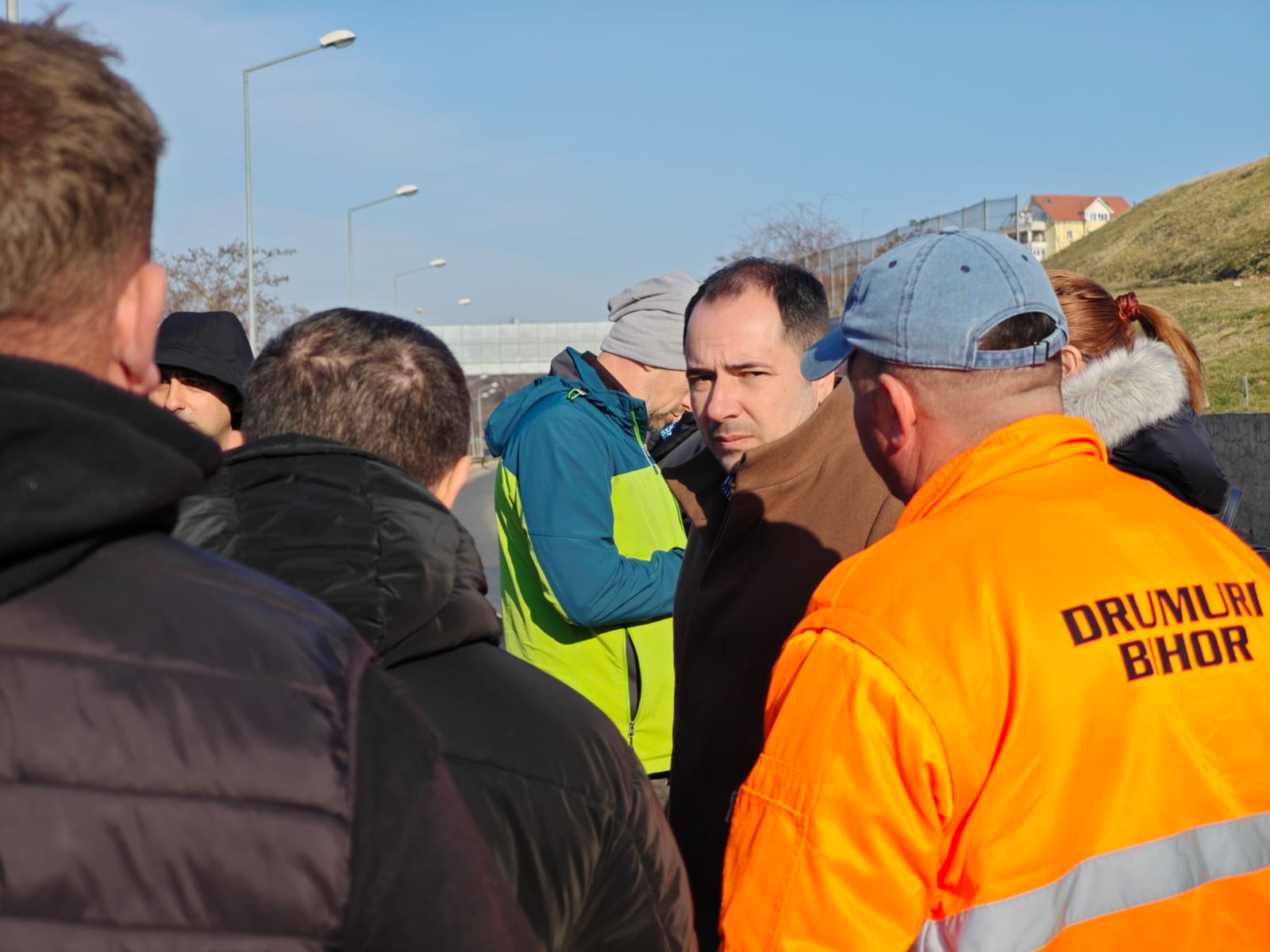 80e8b0ec-b636-4d52-9b04-e5097bf17404