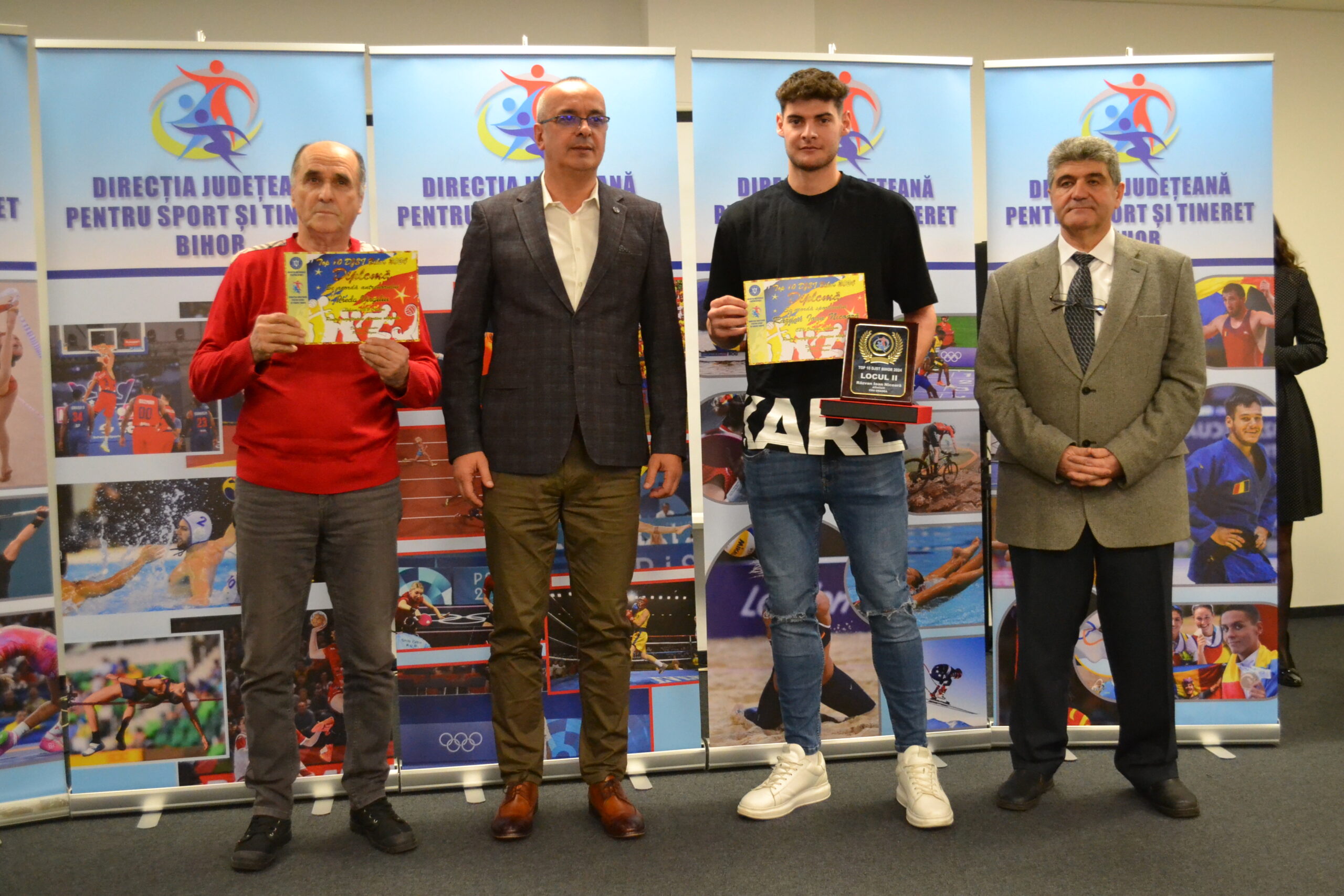 FOTO: Premierea celor mai buni sportivi bihoreni - foto: Teodor Biriș