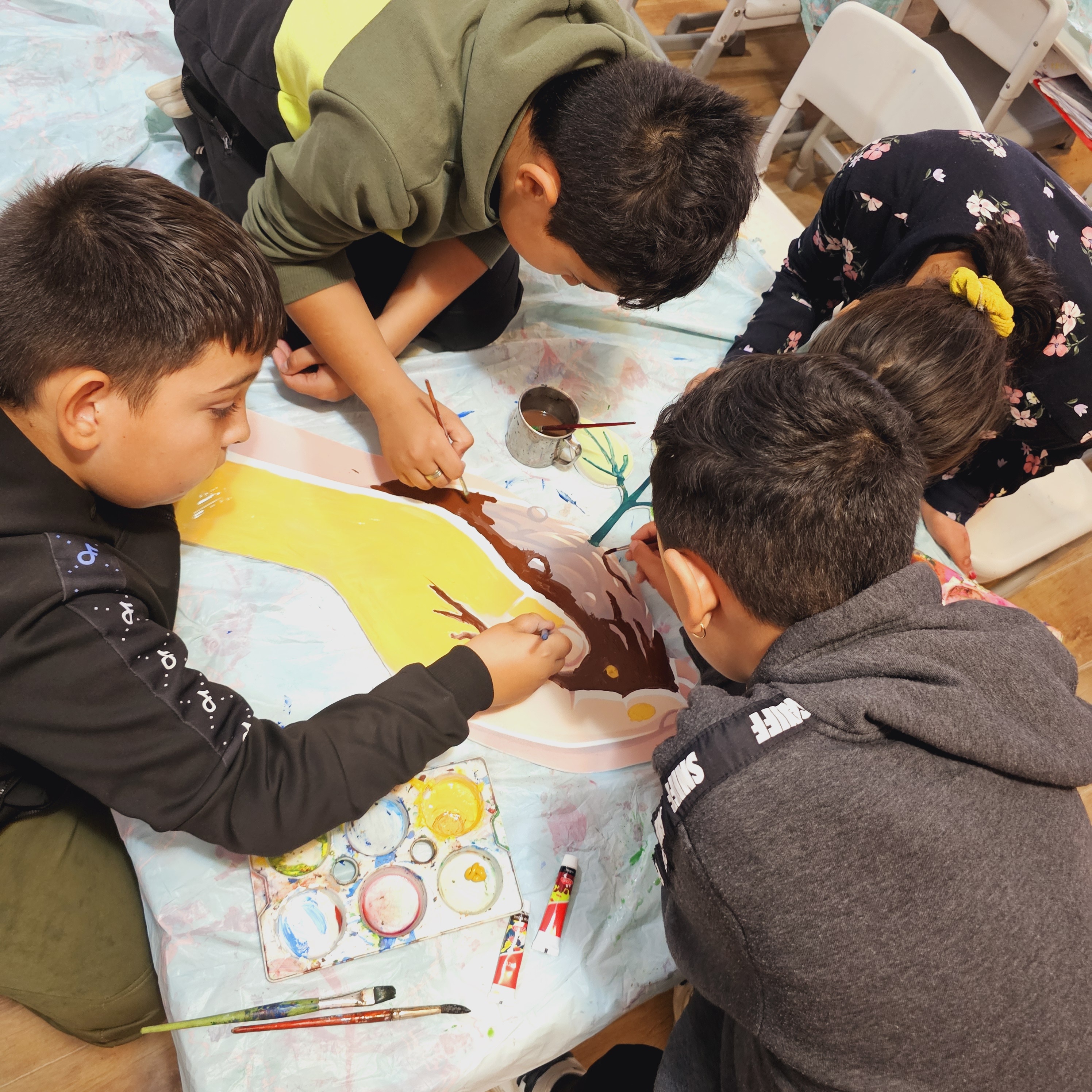 Atelier artistic reducere risipa scoli