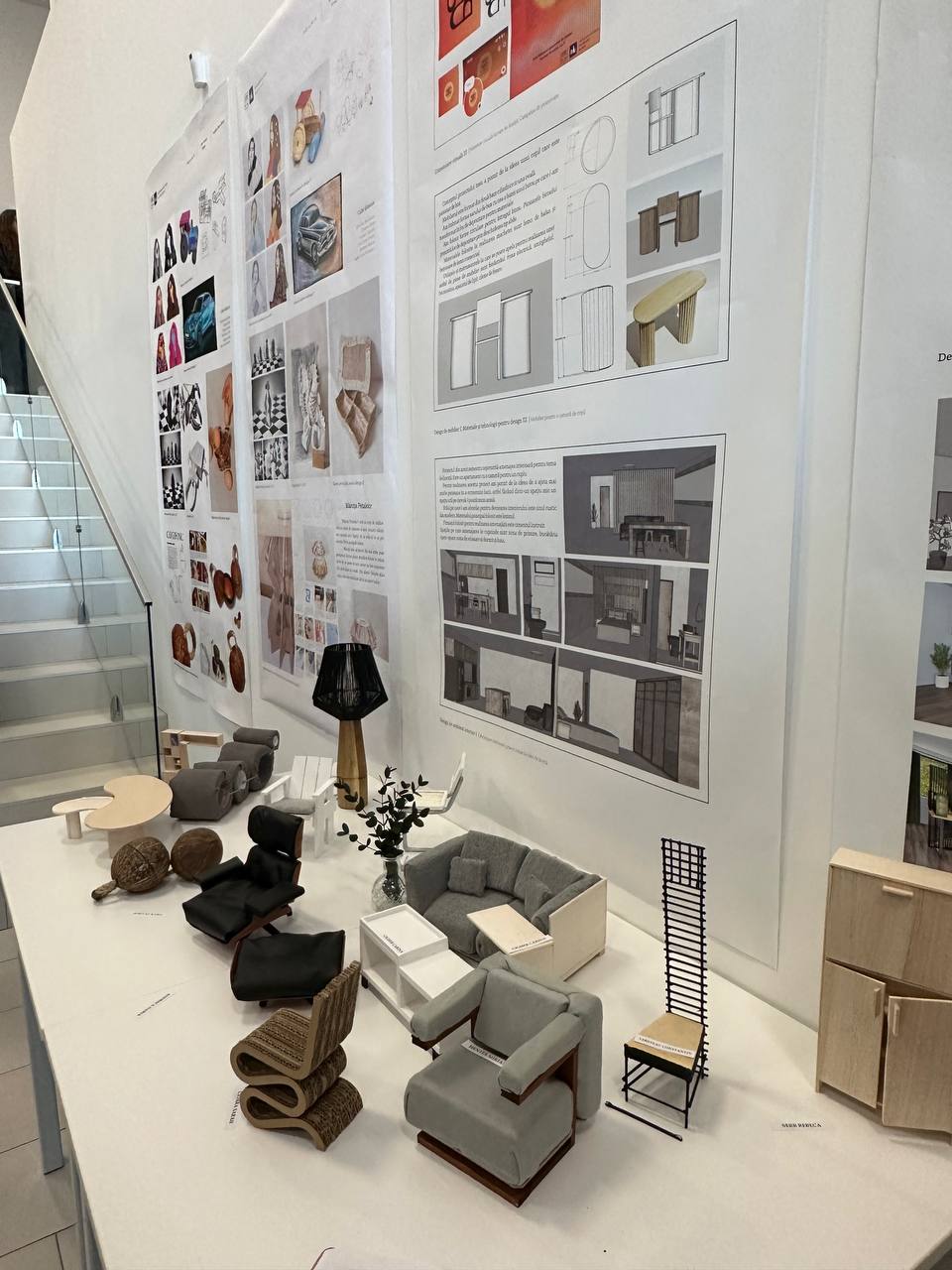Foto:„Design your future!”, expoziția anuală a viitorilor designeri de la Universitatea din Oradea 20.03.2025