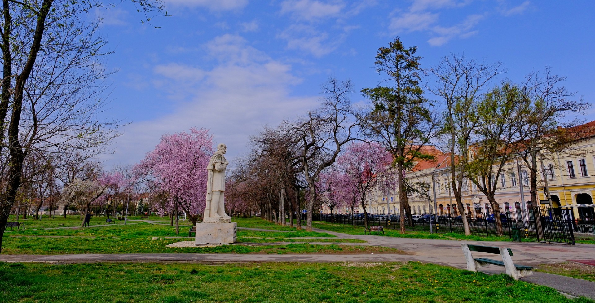 parcul 1 decembrie 4