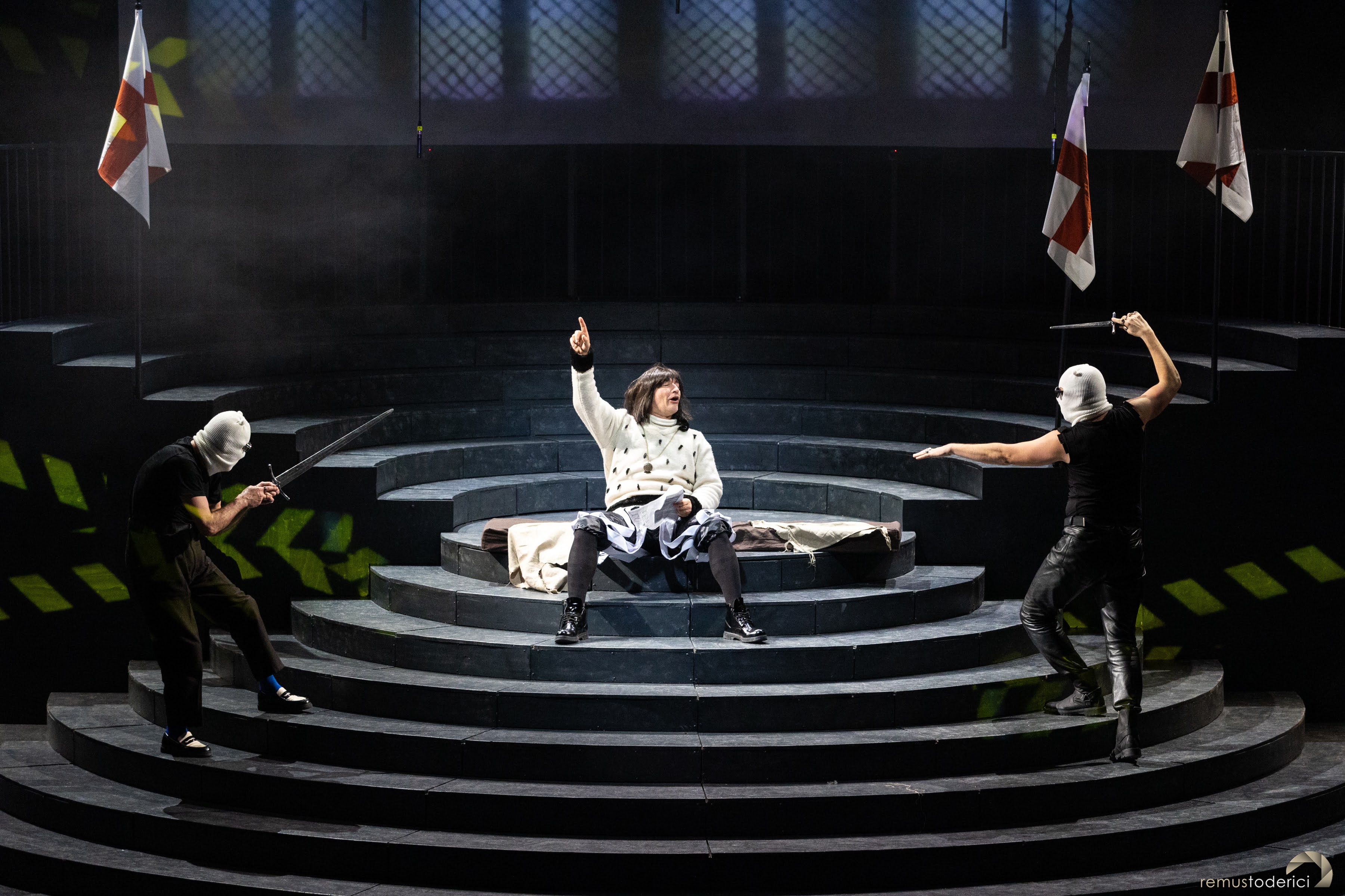 spectacolul Richard III, regia Andrei Măjeri, foto Remus Toderici (23)