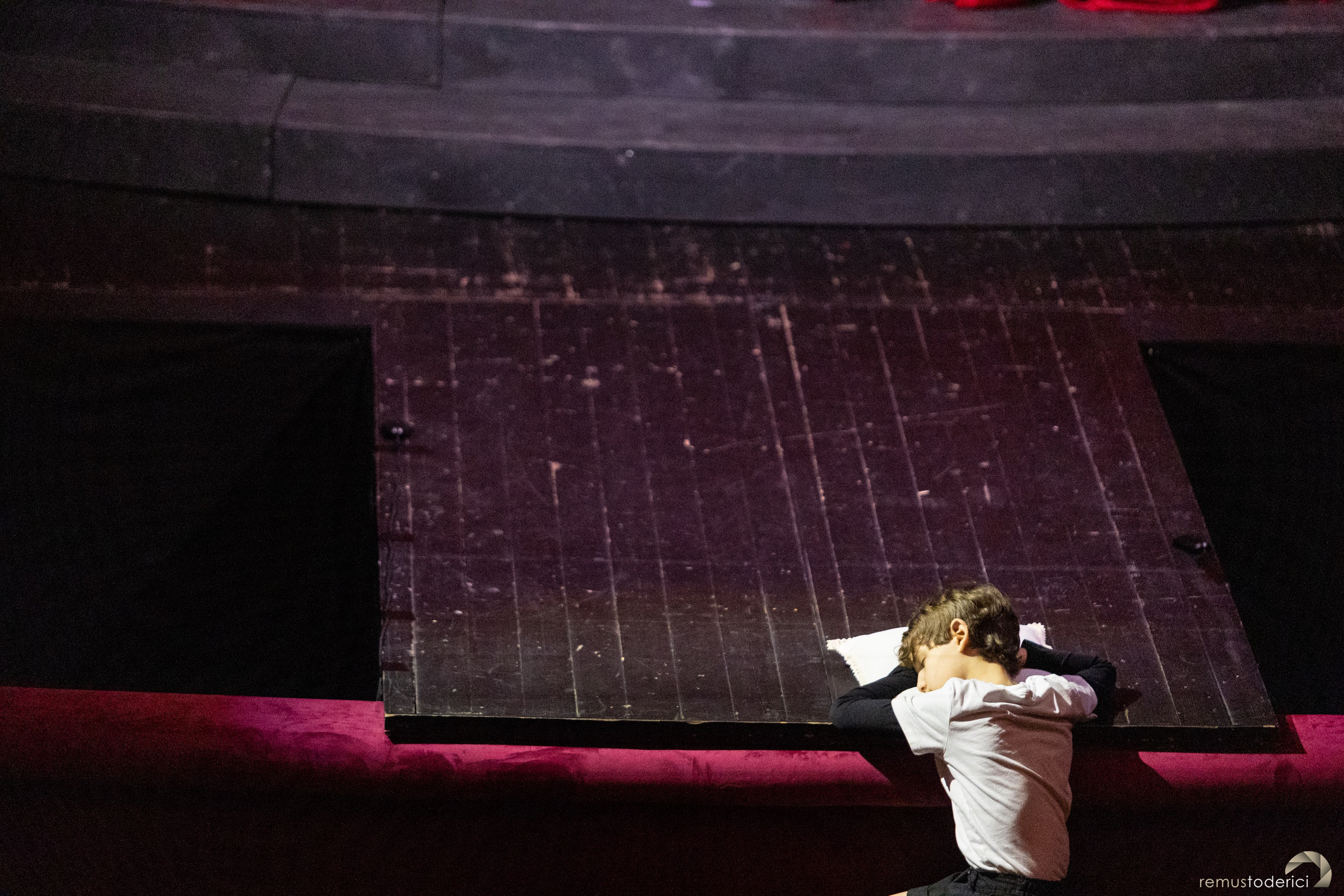 spectacolul Richard III, regia Andrei Măjeri, foto Remus Toderici (1)