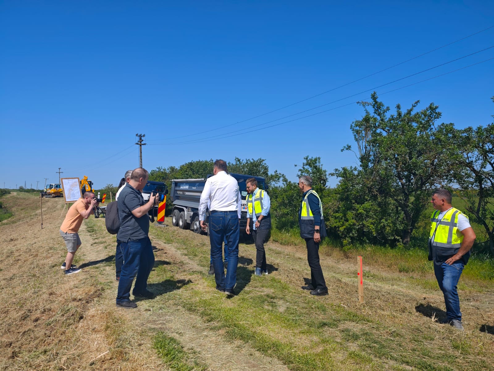 WhatsApp Image 2025-05-02 at 12.57.13 (4)