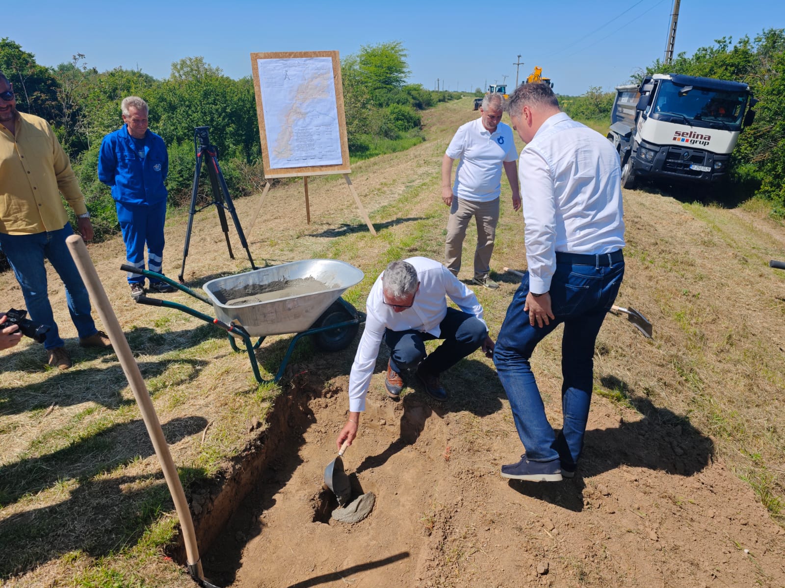 WhatsApp Image 2025-05-02 at 12.57.08 (2)