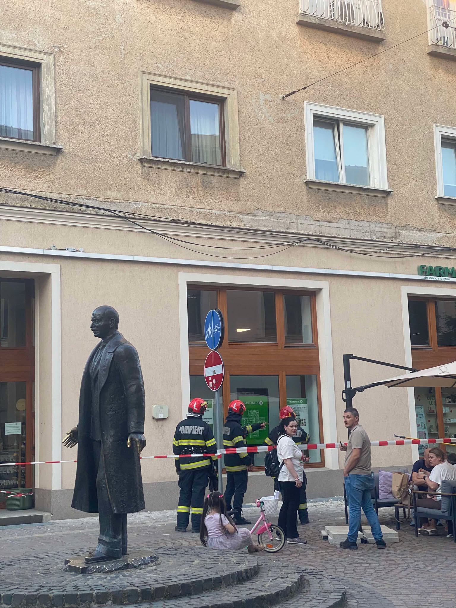 494338688_1417943236000240_7936180173568608188_n - Copy