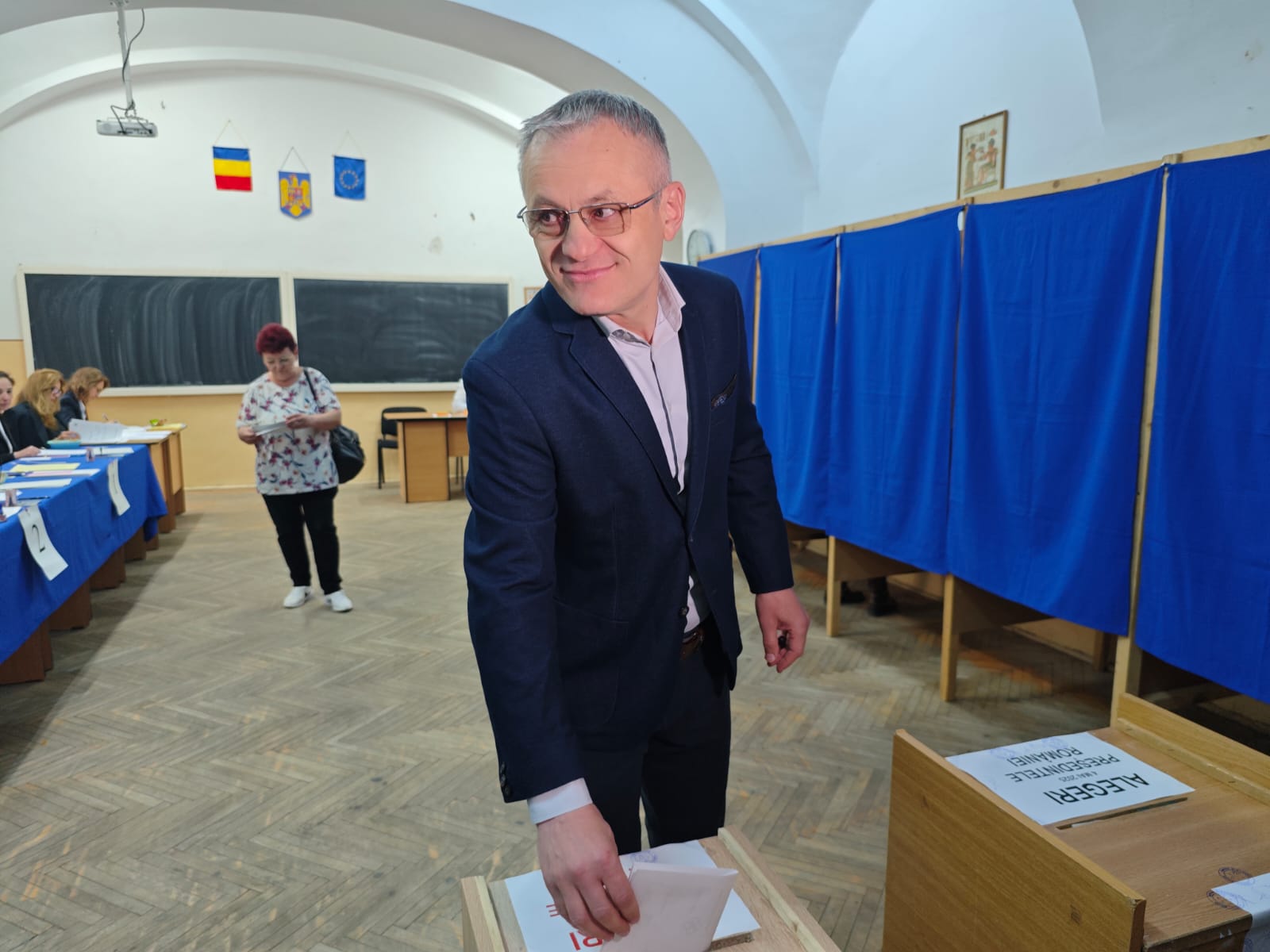 WhatsApp Image 2025-05-04 at 09.12.00