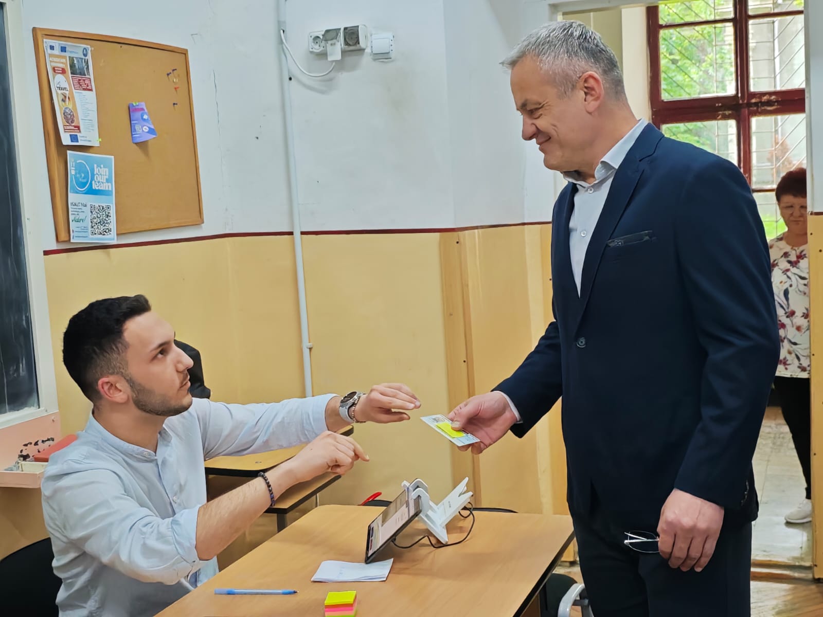 WhatsApp Image 2025-05-04 at 09.12.03 (1)