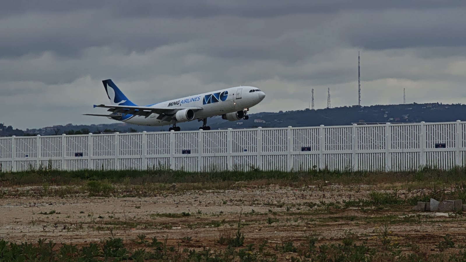 WhatsApp Image 2025-05-07 at 12.24.01