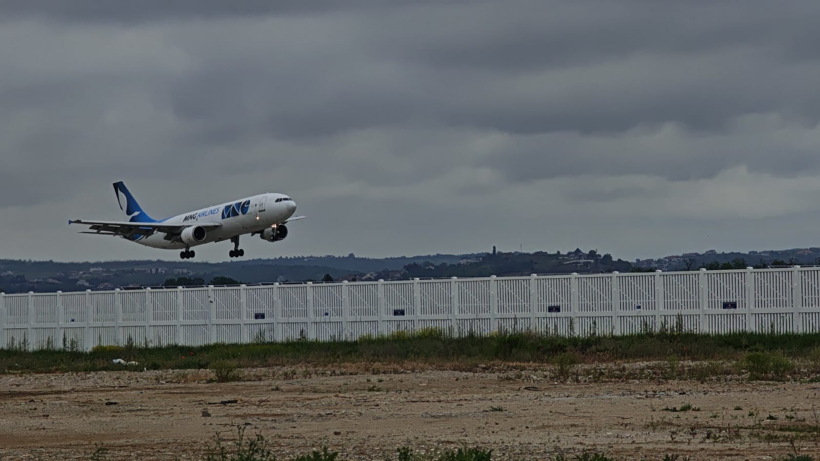 WhatsApp Image 2025-05-07 at 12.24.02