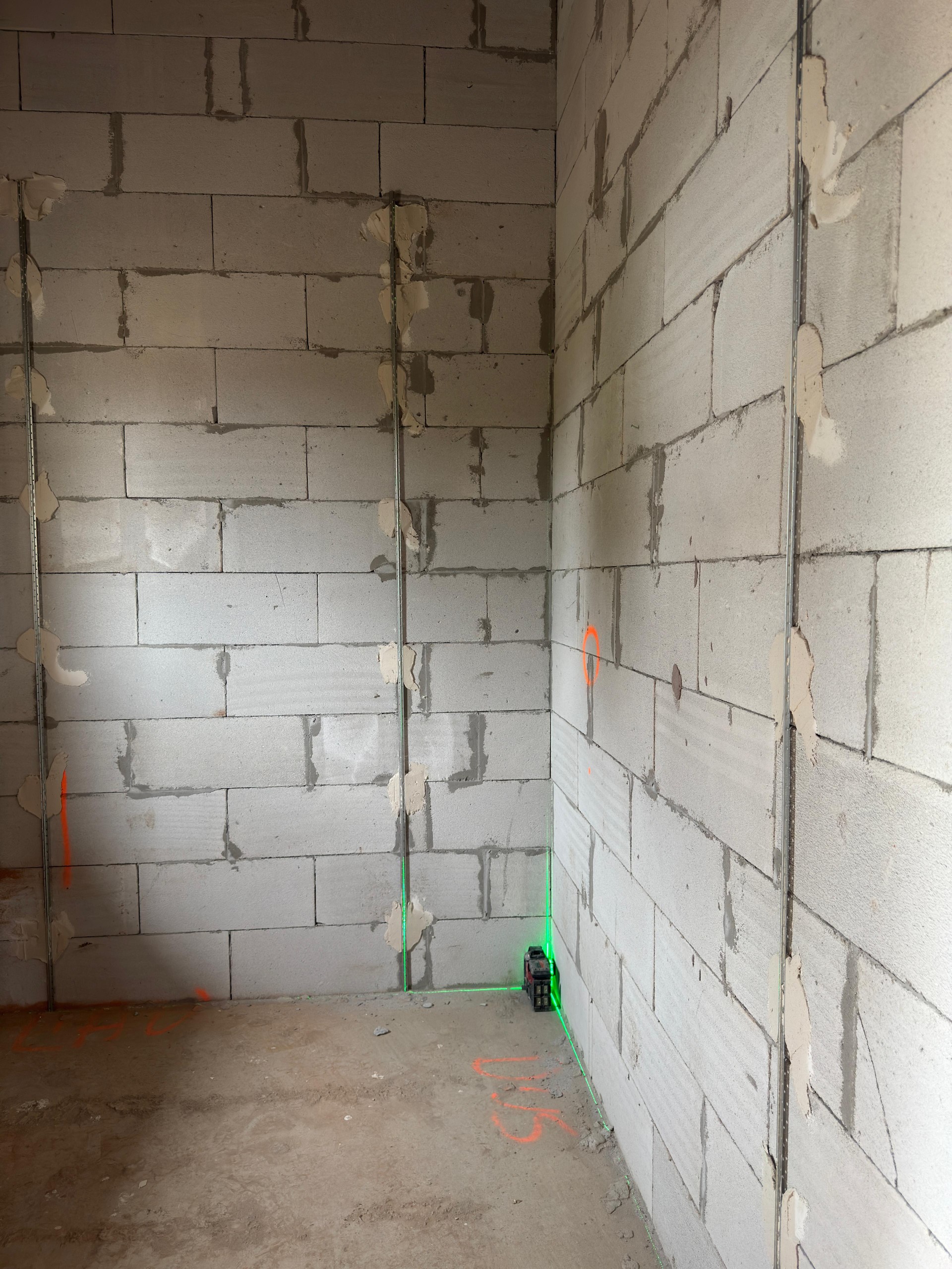 thumbnail_1000087114