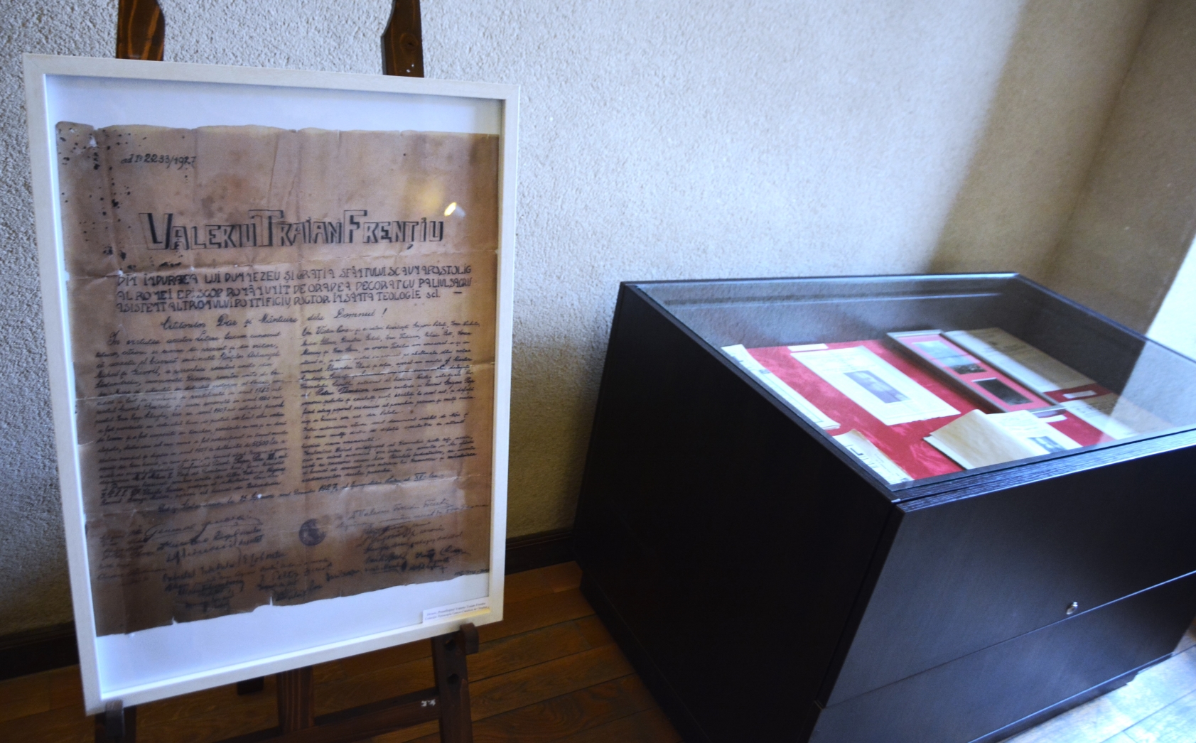 Fericitii episcopi martiri greco-catolici romani (4)