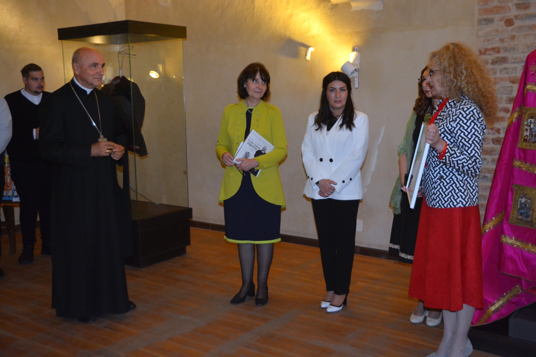 Fericitii episcopi martiri greco-catolici romani (38)