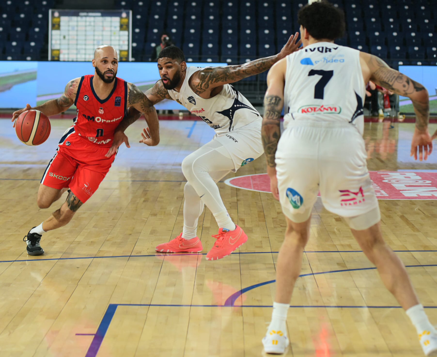 WhatsApp Image 2025-05-19 at 21.40.35