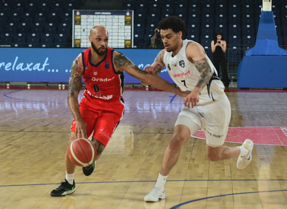 WhatsApp Image 2025-05-19 at 21.40.39 (1)