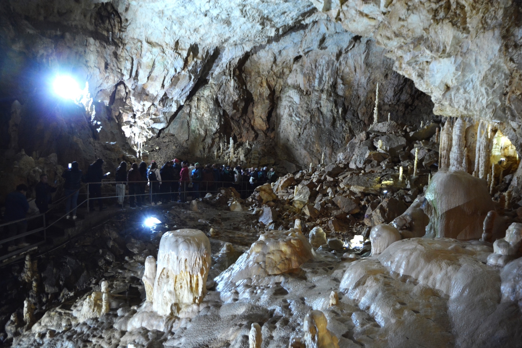 Concert în Peştera Urşilor Foto Cami Buşu (49)