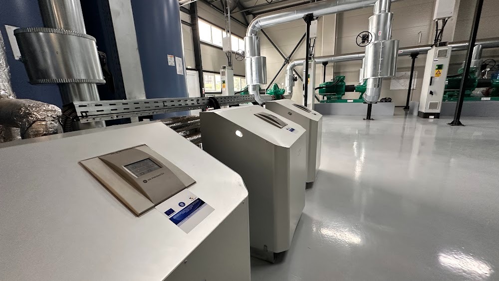 WhatsApp Image 2025-05-29 at 13.59.26 (7)