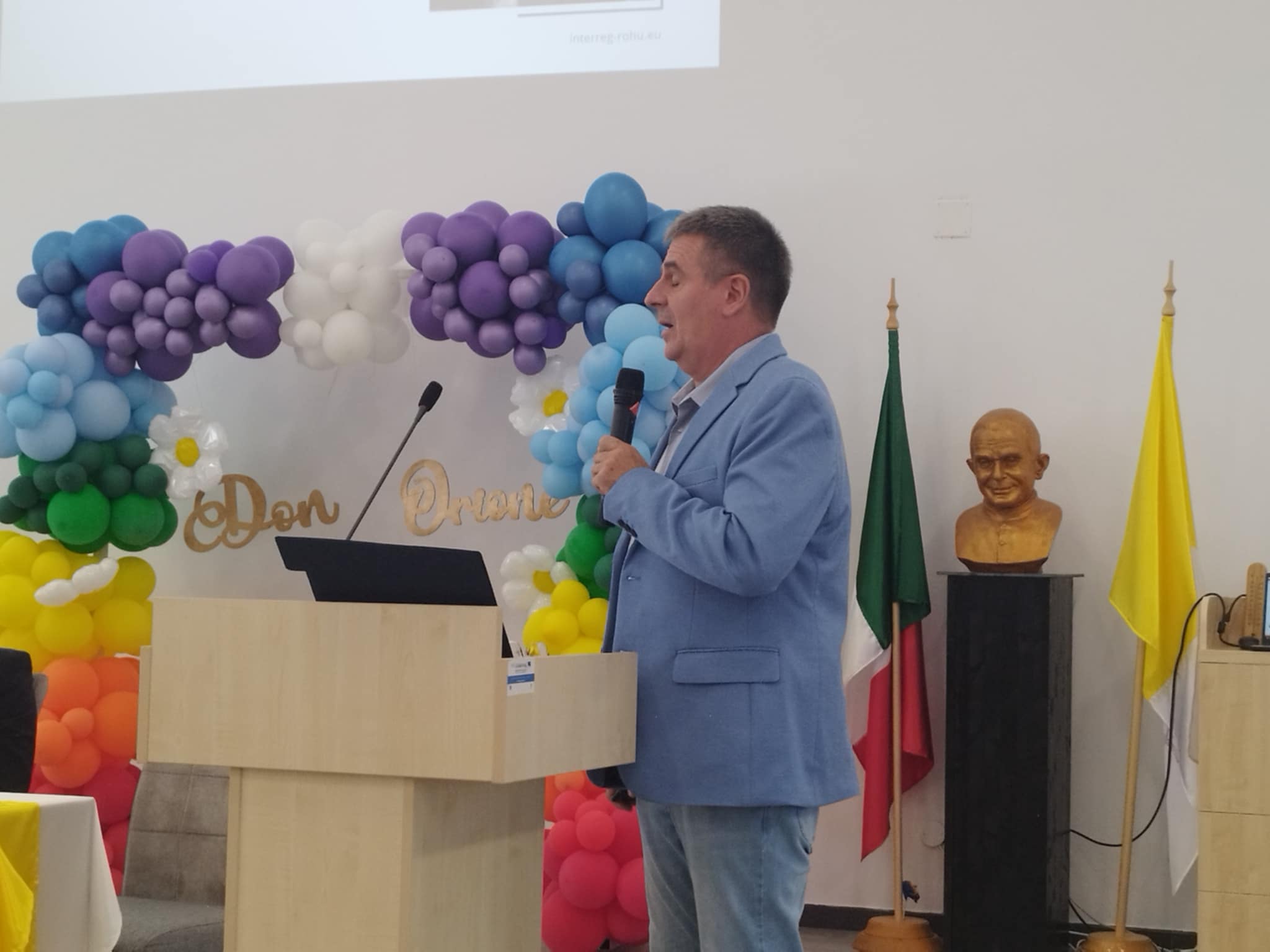 0a5d11e2-60bf-4216-afa9-597b722b8348