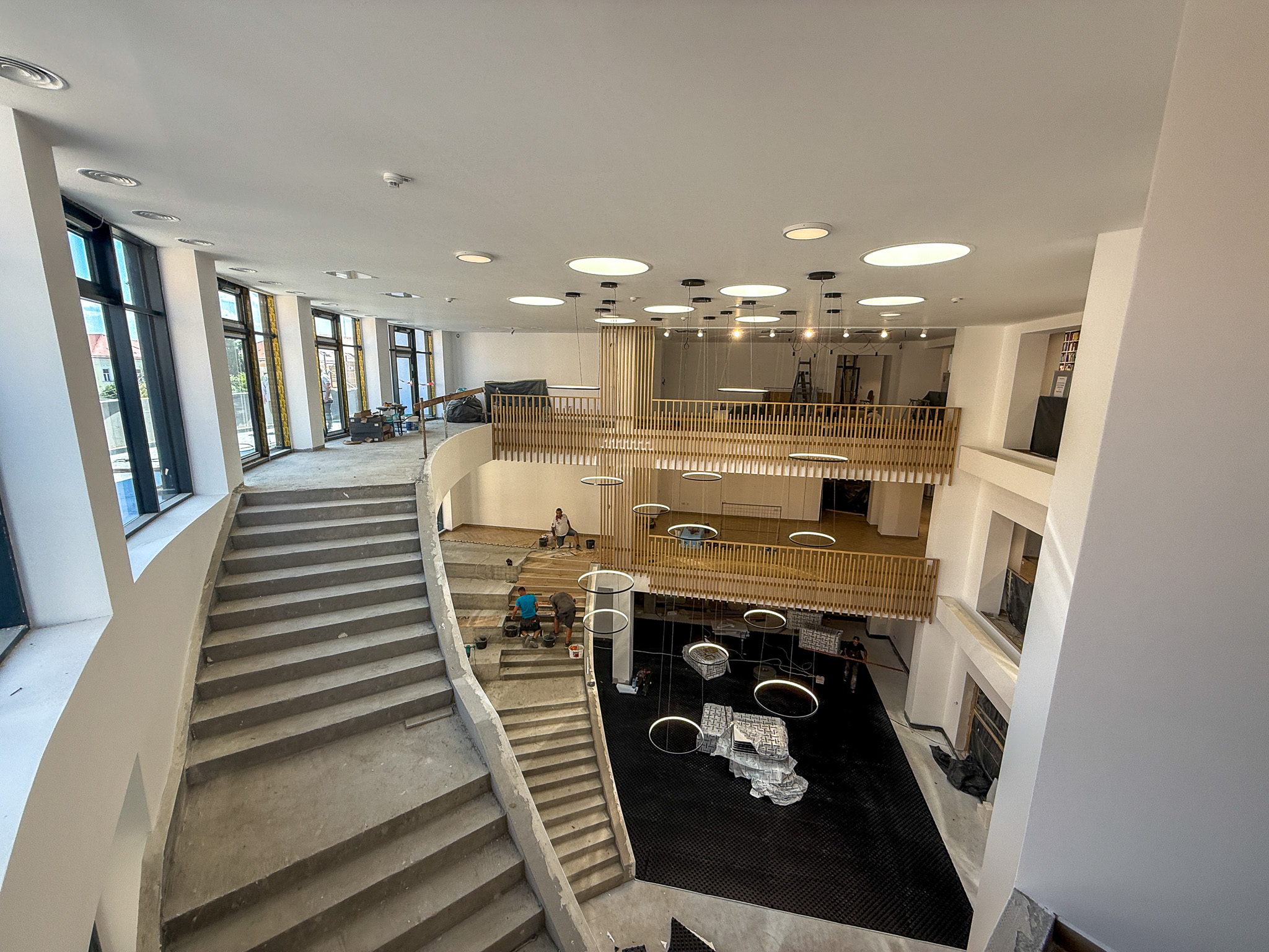 Biblioteca Judeteana Gheorghe Sincai (2)