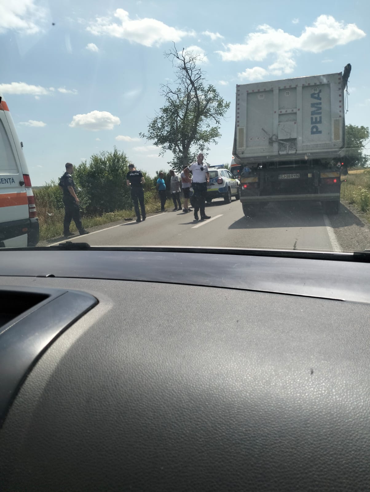 WhatsApp Image 2025-06-30 at 15.24.50 (2)