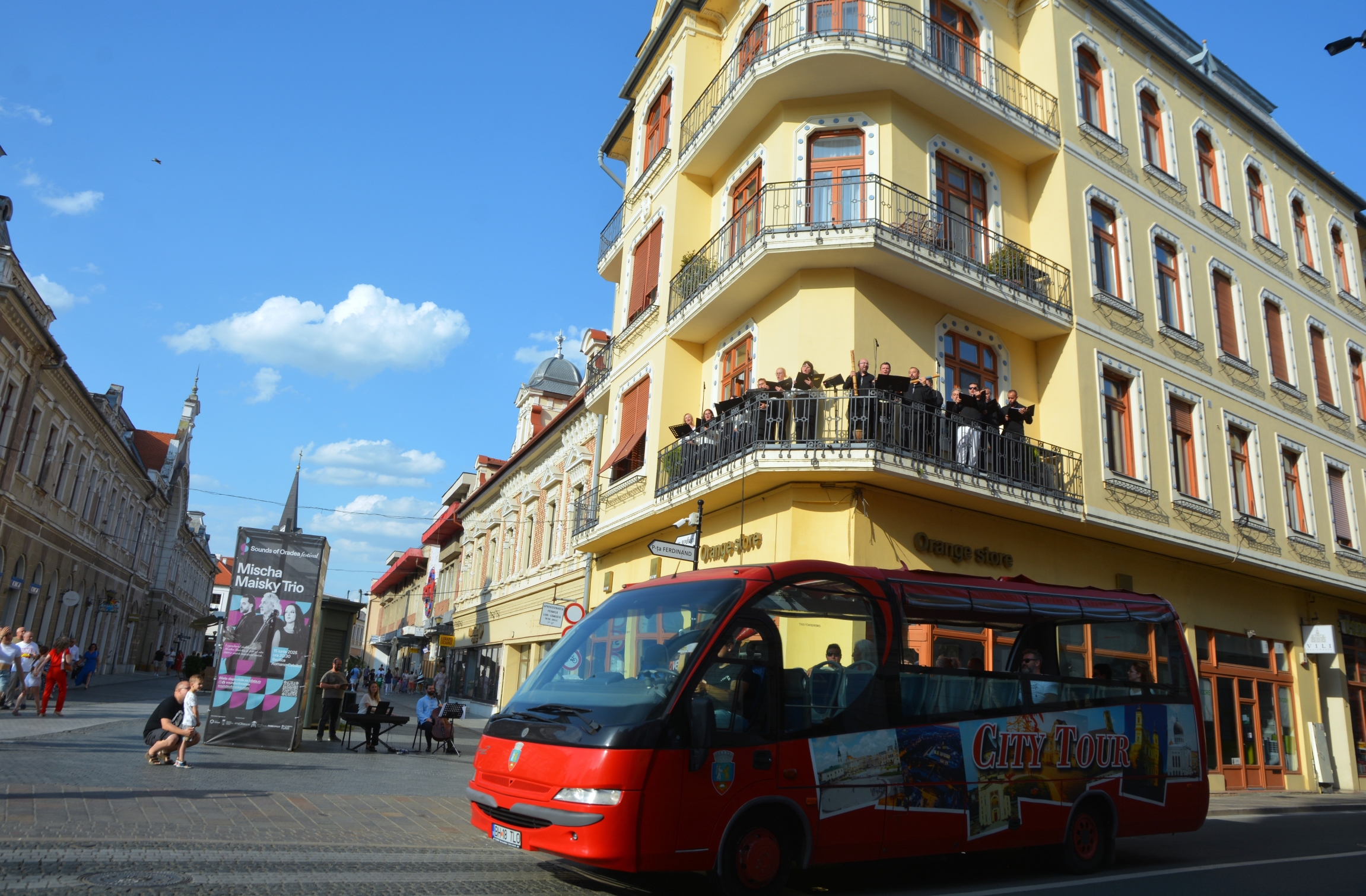 Ziua Art Nouveau 2025, la Oradea (69)