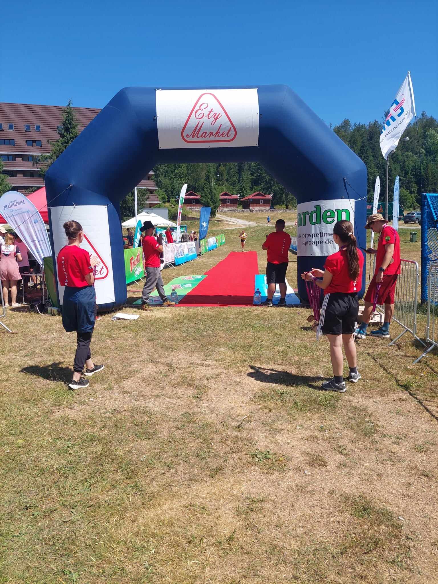 501549376_1096046122386137_6297159579296982523_n