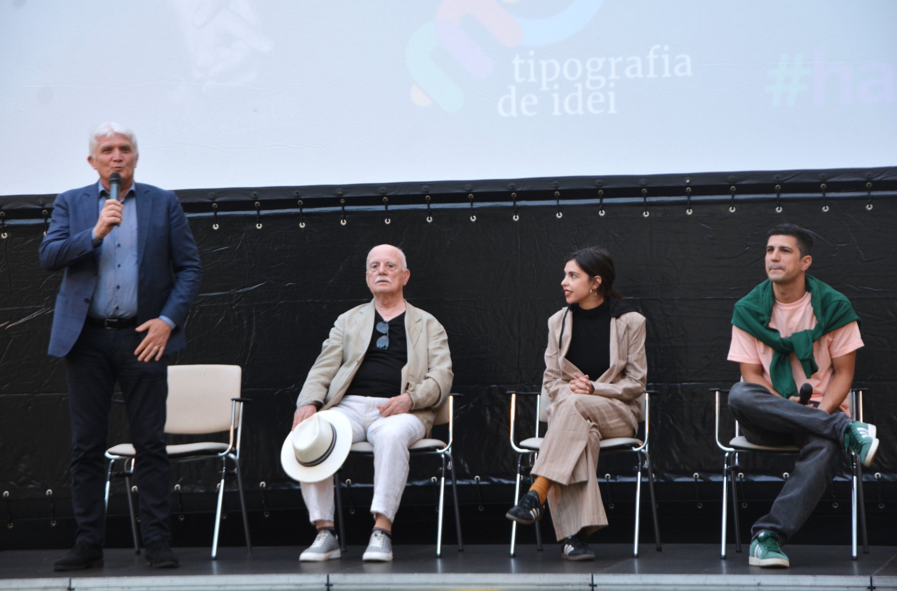 Proiecţie Moromeţii 3 la Oradea (2)