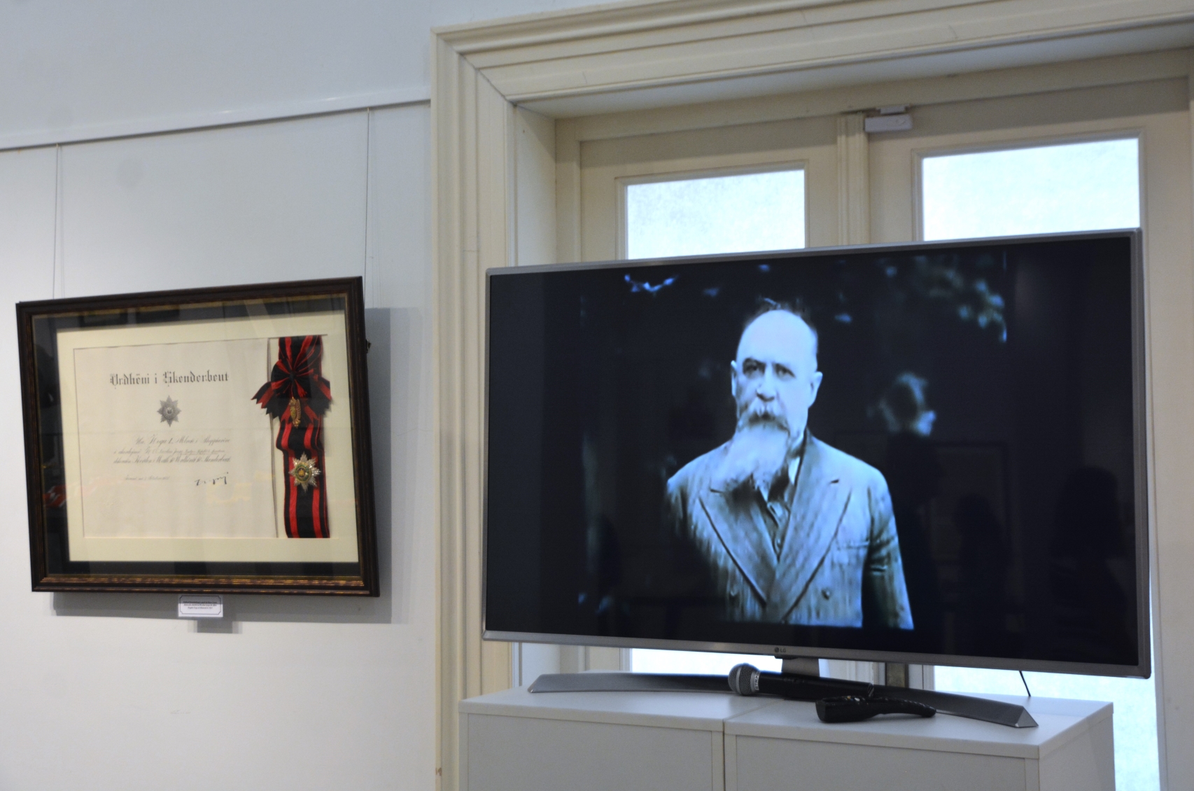 Expoziţia „Nicolae Iorga – 150 de ani de la naștere (1871-2021). Nicolae Iorga și Transilvania”, la Muzeul Ţării Crişurilor