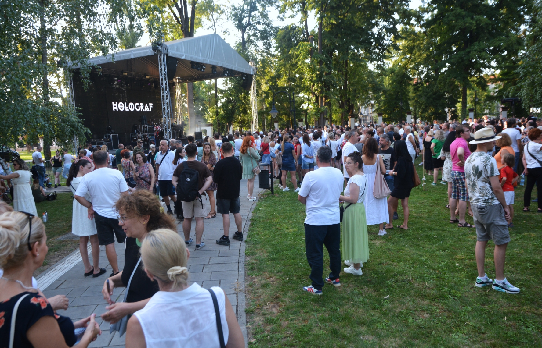 Holograf la Muzeul Ţării Crişurilor (1)