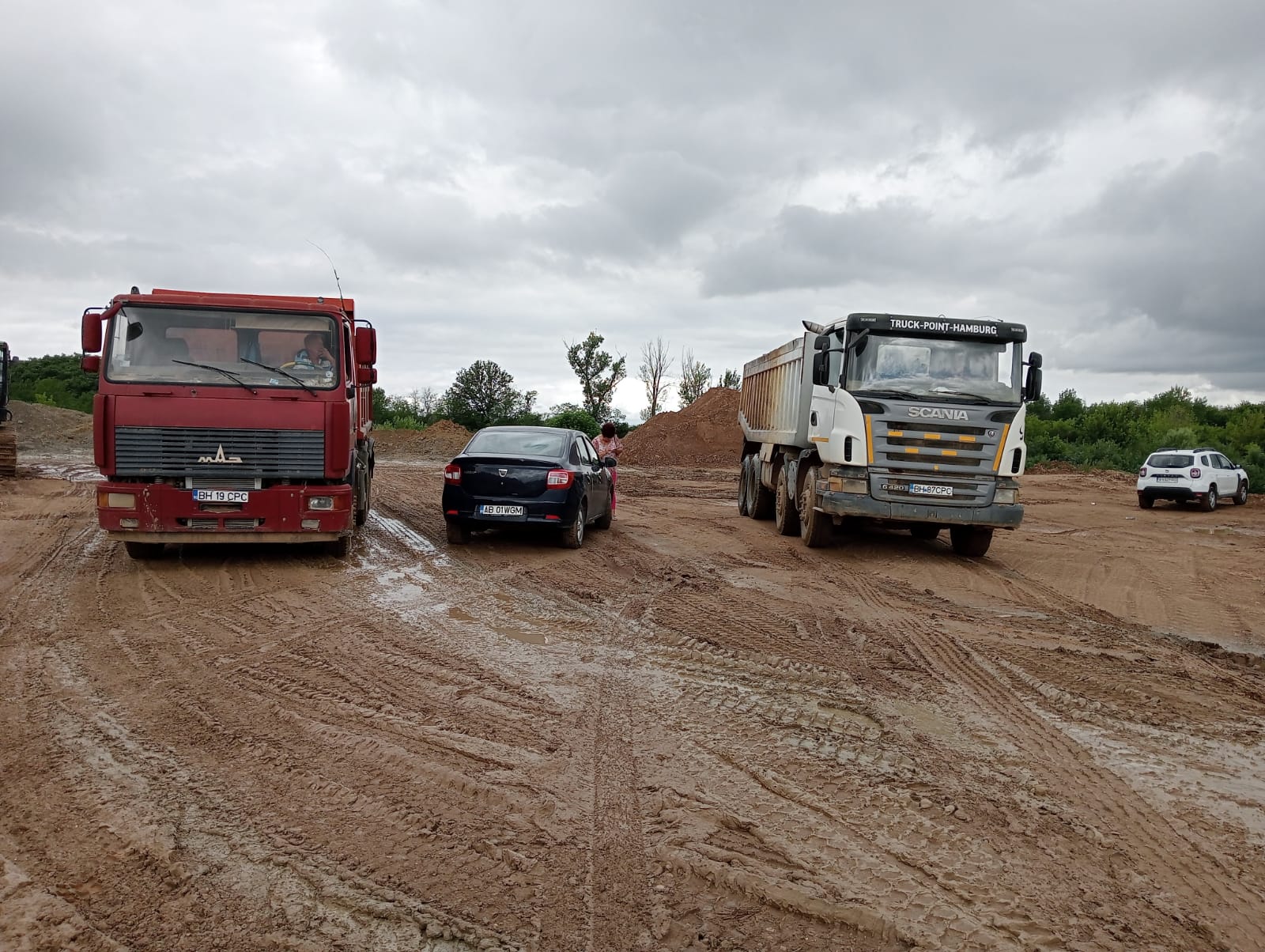 WhatsApp Image 2025-07-30 at 11.50.44 (2)