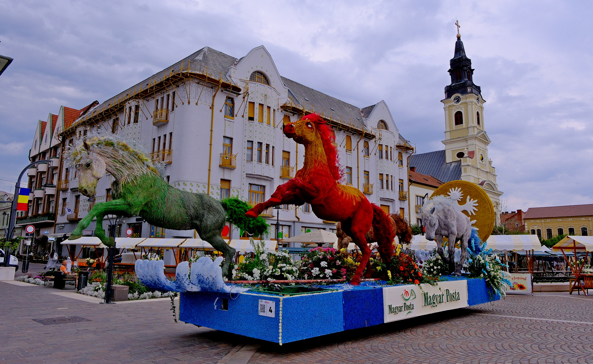 Carele alegorice în Piaţa Unirii (3)
