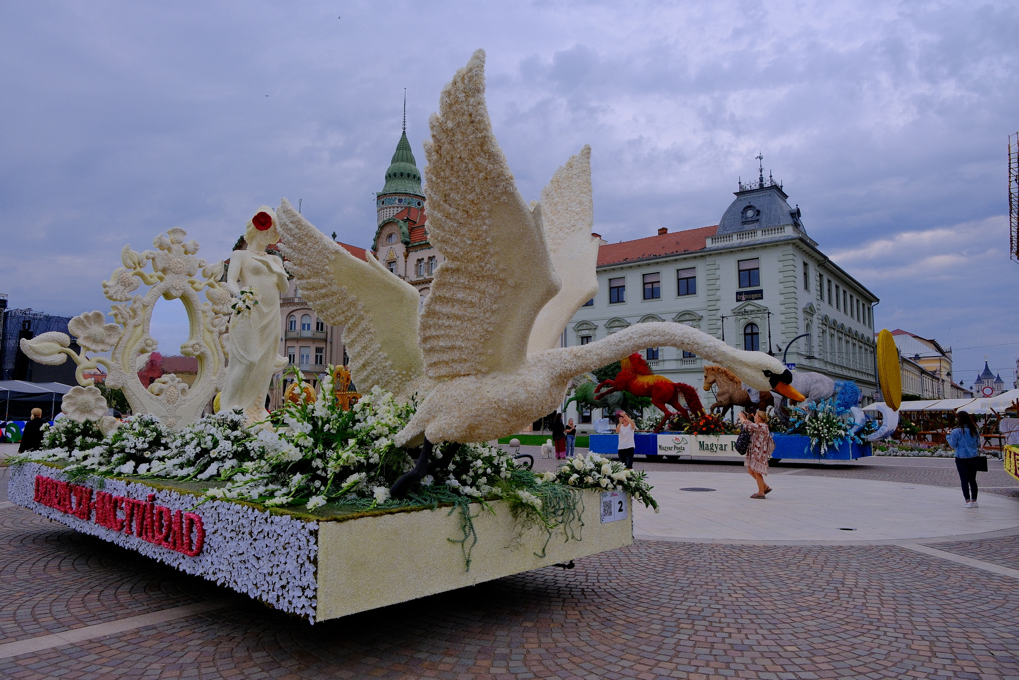 Carele alegorice în Piaţa Unirii (7)